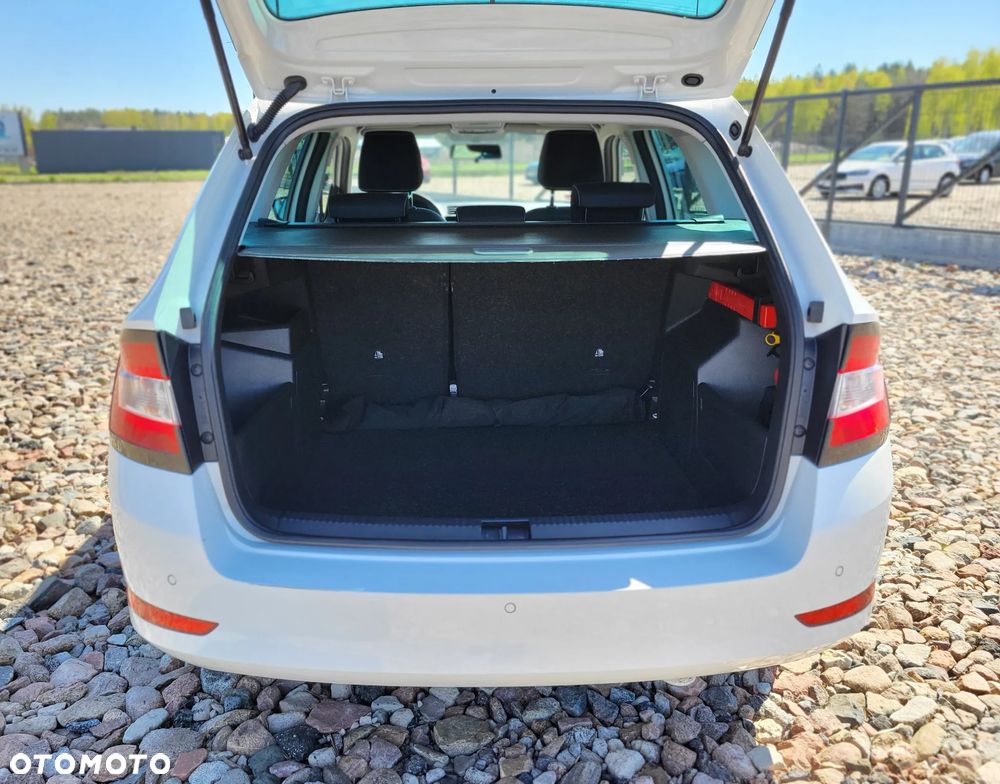 Skoda Fabia 1.0 TSI Ambition - 15