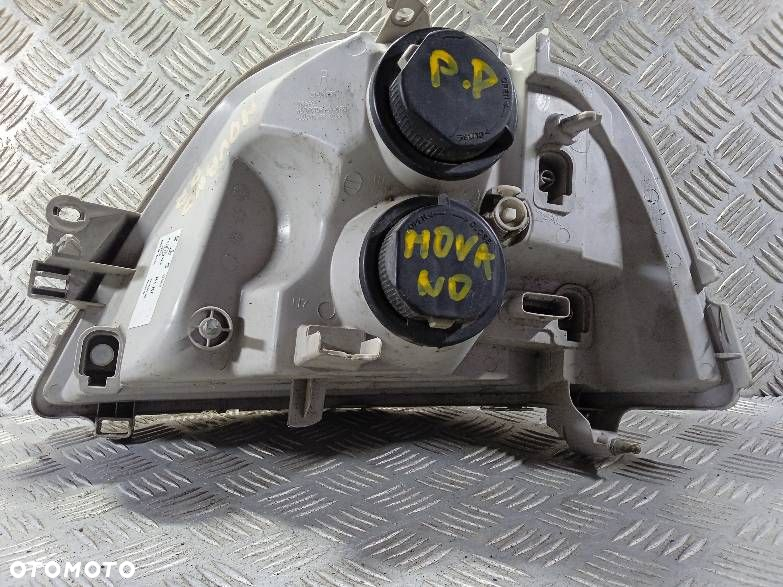 LAMPA PRAWA PRZEDNIA OPEL MOVANO - 4