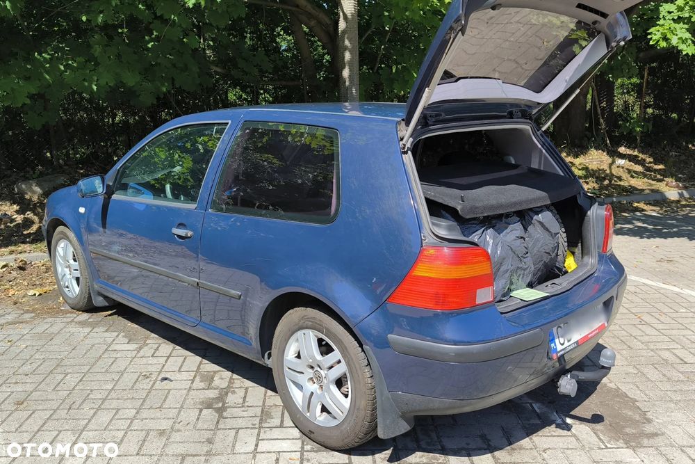 Volkswagen Golf - 3