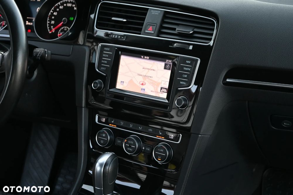 Volkswagen Golf 2.0 TDI BMT Highline DSG - 33