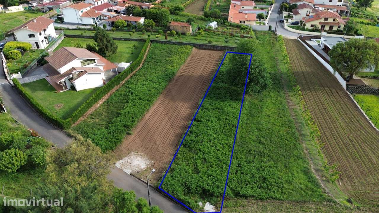 Terreno para venda, inserido em zona de construção, ideal para dar vid - Grande imagem: 3/18