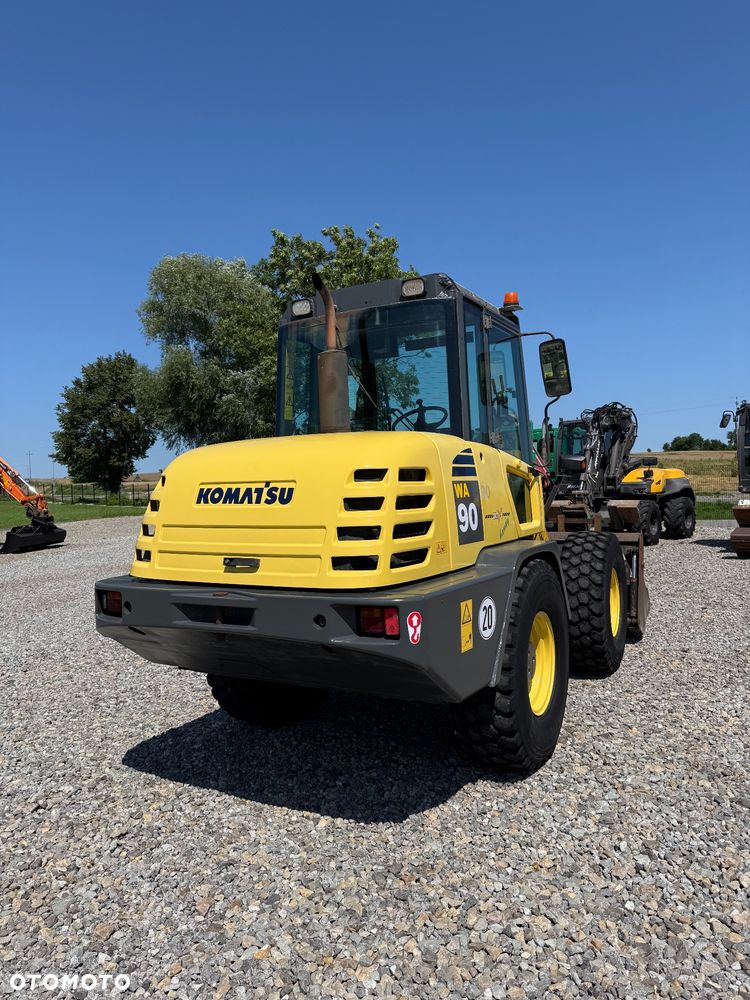 Komatsu WA90 - 6