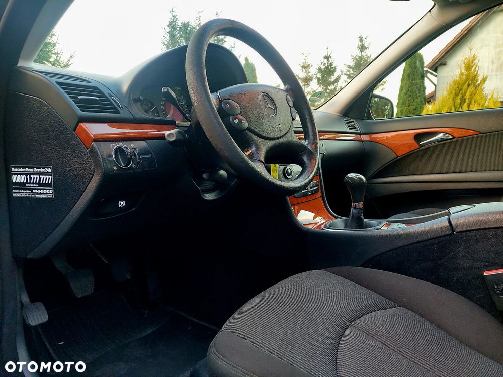 Mercedes-Benz Klasa E 200 CDI Classic - 7