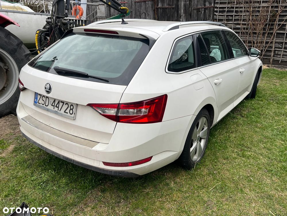 Skoda Superb - 2