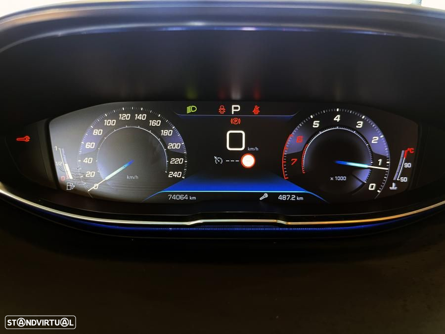 Peugeot 3008 PureTech 130 Stop & Start GPF EAT8 Active Business-Pack - 13