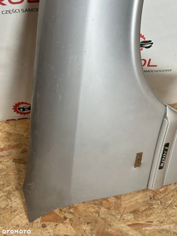 BŁOTNIK PRZEDNI PRAWY MERCEDES C-KLASA W202 - 3