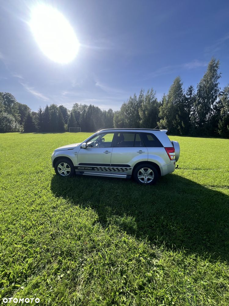 Suzuki Grand Vitara - 4