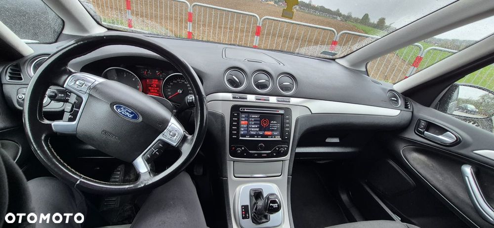 Ford Galaxy - 5