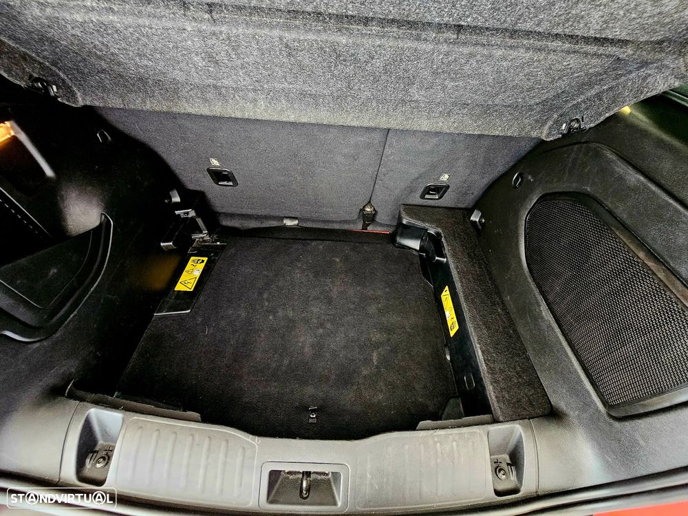 Jeep Renegade 1.3 T-GDI 4xe Auto Limited - 14