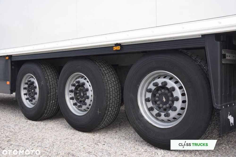 Schmitz Cargobull SKO Double Deck FP 60 ThermoKing SLXi 300 - 11