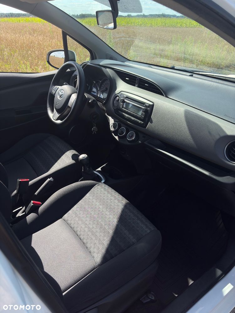 Toyota Yaris - 26