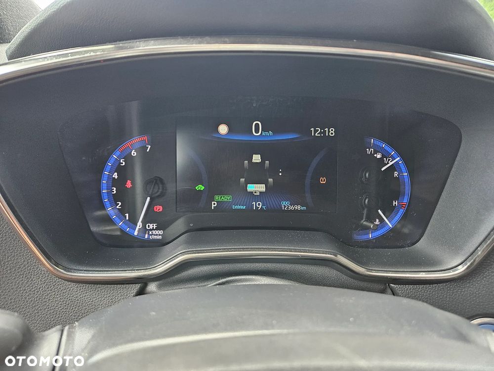 Toyota Corolla 1.8 Business Edition - 16