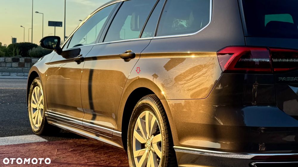 Volkswagen Passat 2.0 TDI SCR (BlueMotion Technology) DSG Highline - 14