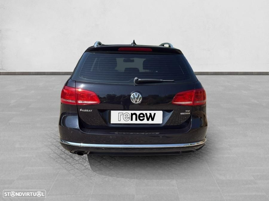 VW Passat Variant 1.6 TDI Confortline Navig - 5