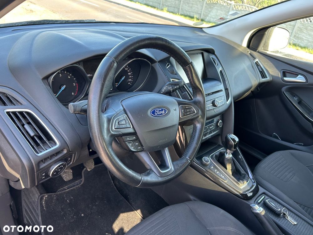 Ford Focus 2015 photo 5