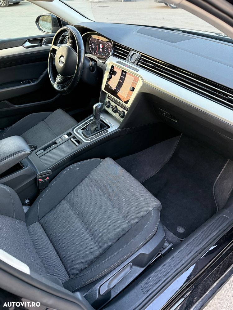 Volkswagen Passat 2.0 TDI DSG R Executive - 11