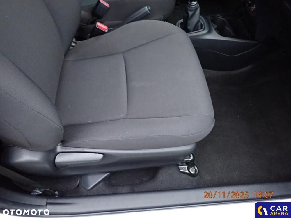 Toyota Yaris 1.5 Active - 25