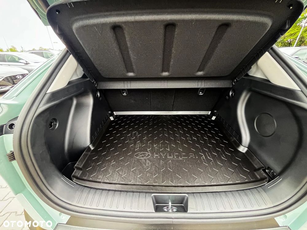 Hyundai Kona 1.6 GDI Hybrid Platinum DCT - 16