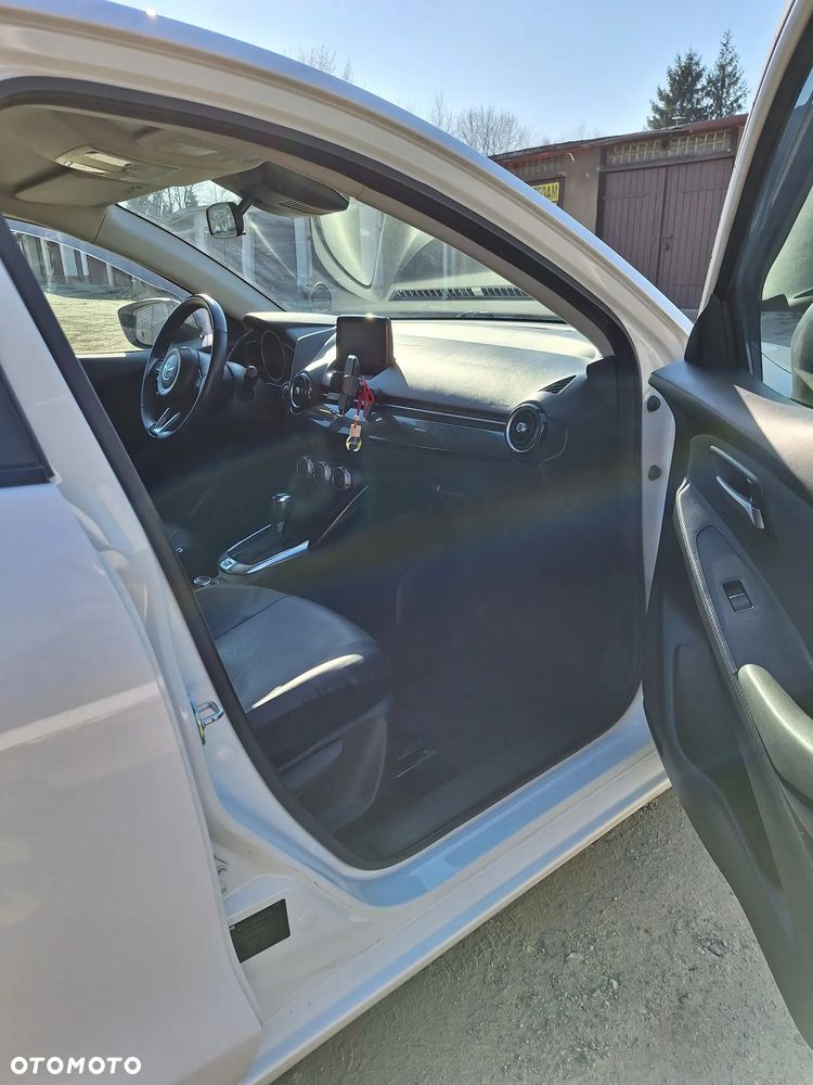 Mazda 2 1.5 Skyenergy - 11