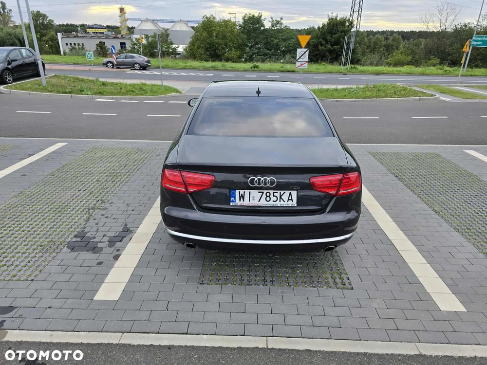 Audi A8 4.2 TDI L Quattro - 15