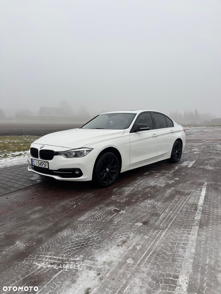 BMW Seria 3 328i - 1