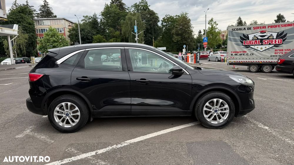 FORD Kuga 2021 — imagine 14