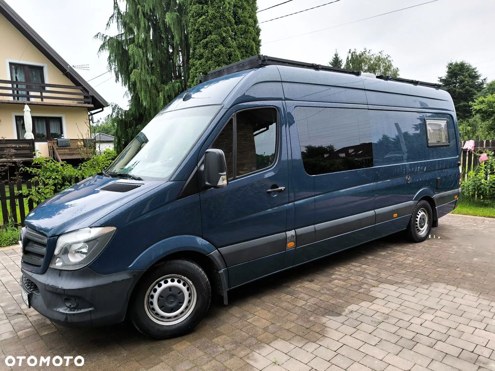 Mercedes-Benz Sprinter - 2