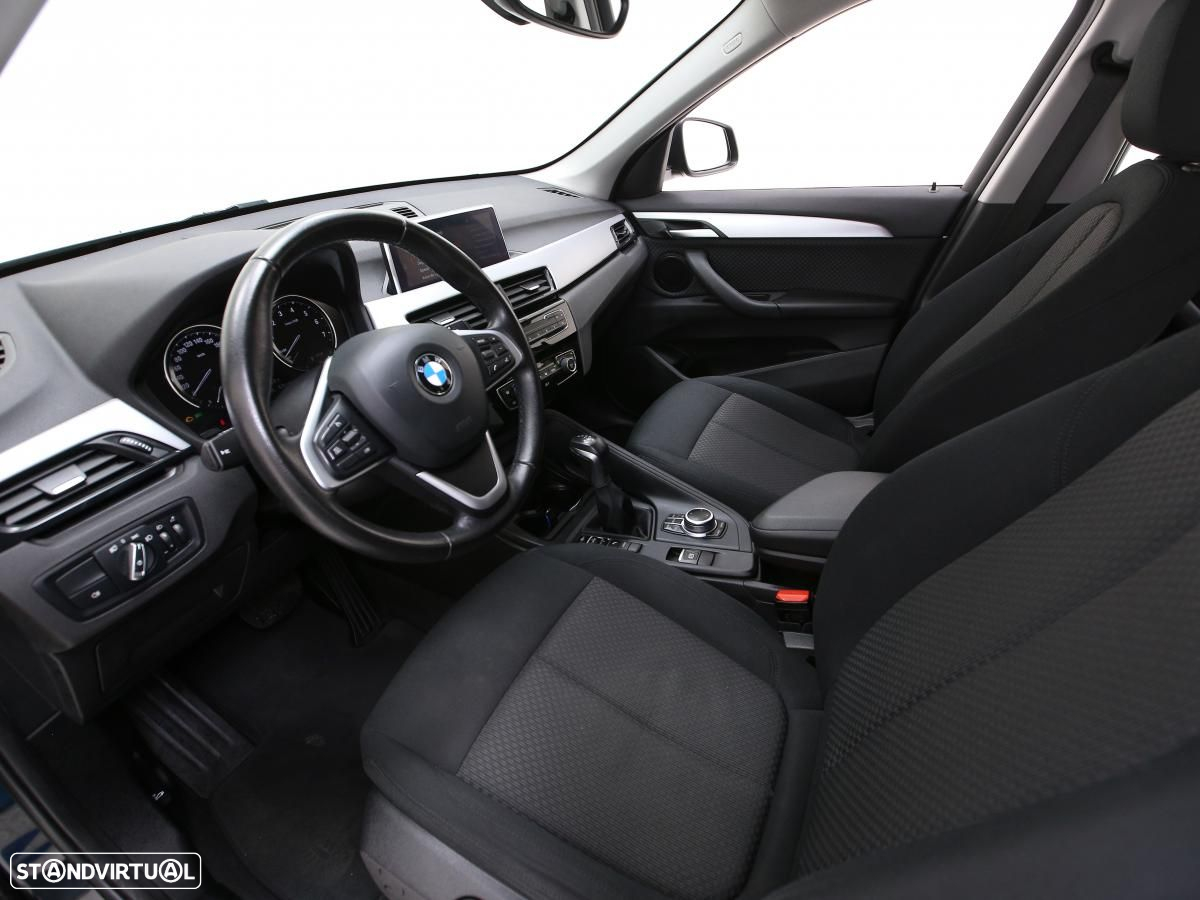 BMW X1 25 e xDrive Corporate Edition - 7