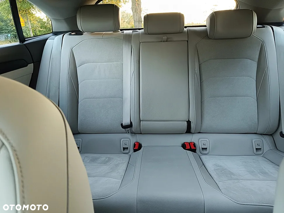 Volkswagen Arteon 2.0 TDI SCR Elegance DSG - 37