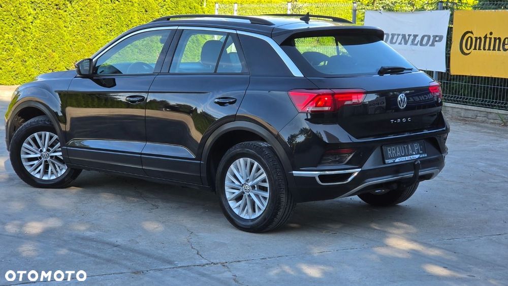 Volkswagen T-Roc - 15