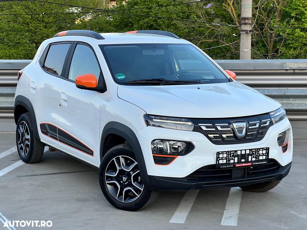 Dacia Spring Expression - 1