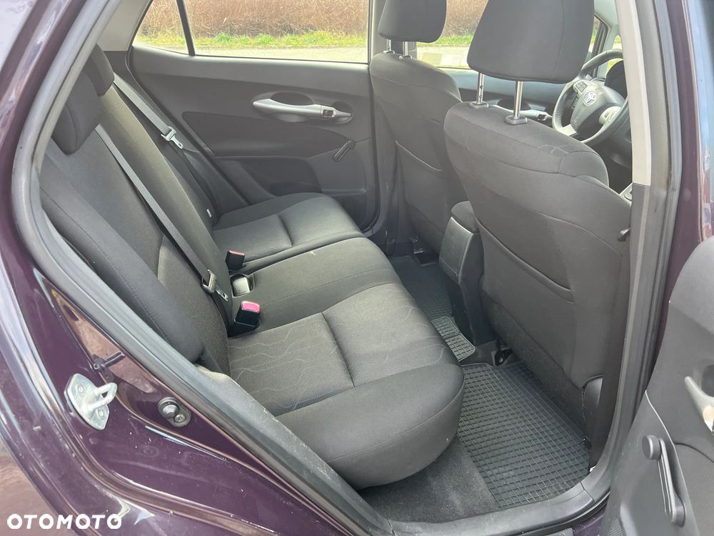 Toyota Auris 1.33 VVT-i Active - 14
