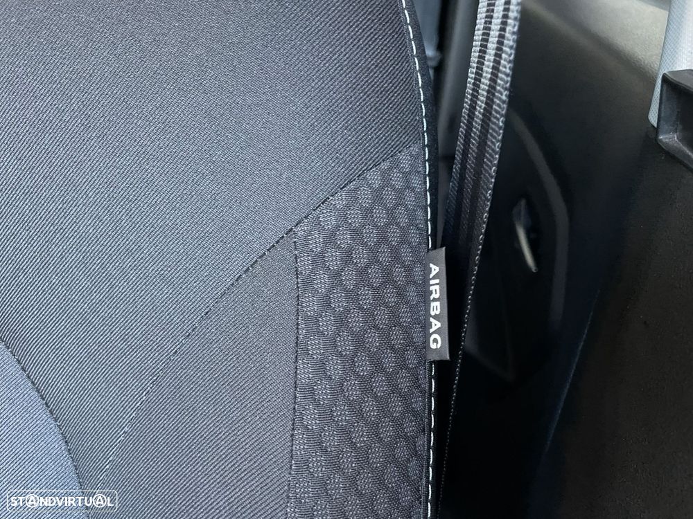 Dacia Duster 1.3 TCe Comfort - 32