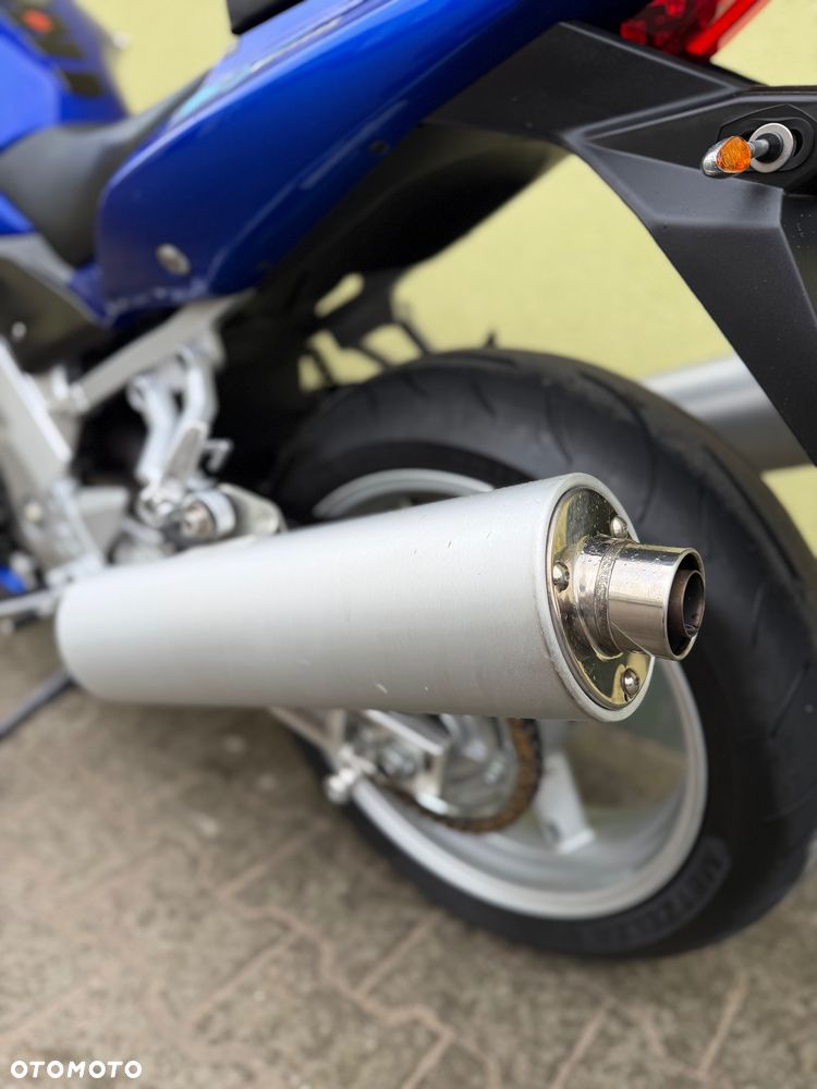 Suzuki SV - 24