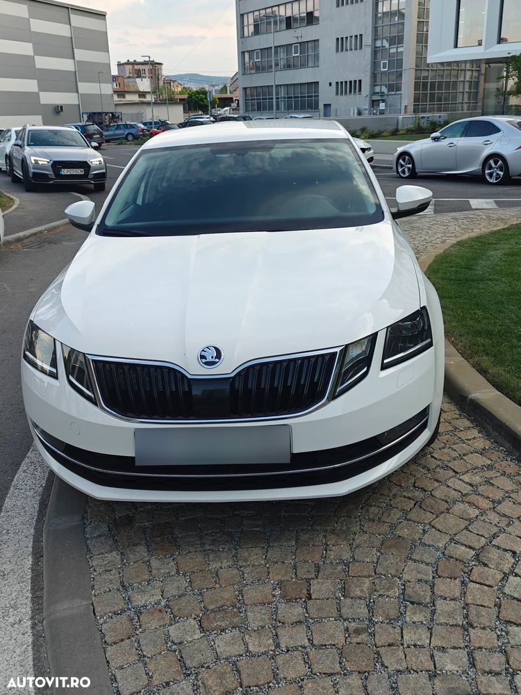 Skoda Octavia 2.0 TDI 4X4 DSG Style - 9