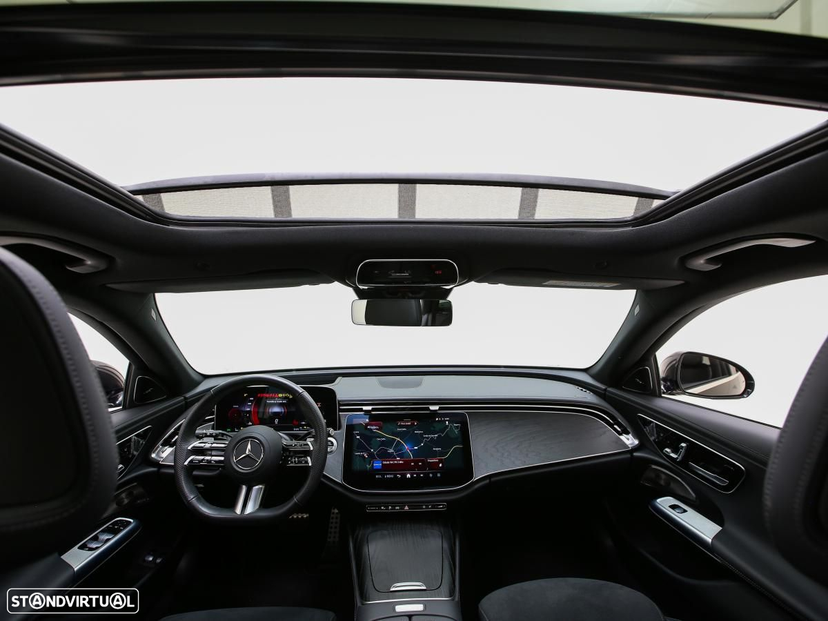 Mercedes-Benz E 300 e AMG Line - 13
