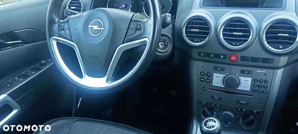 Opel Antara - 18
