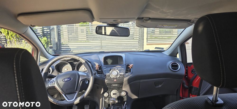 Ford Fiesta 1.0 EcoBoost Titanium EU6 - 5