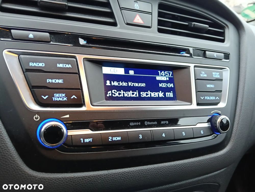 Hyundai i20 1.2 Intro Edition - 17