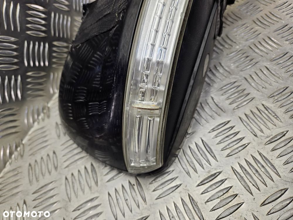 VW TOUAREG 7L LIFT 06-09R LUSTERKO PRAWE LC9Z 12PIN 7L6857502 - 7