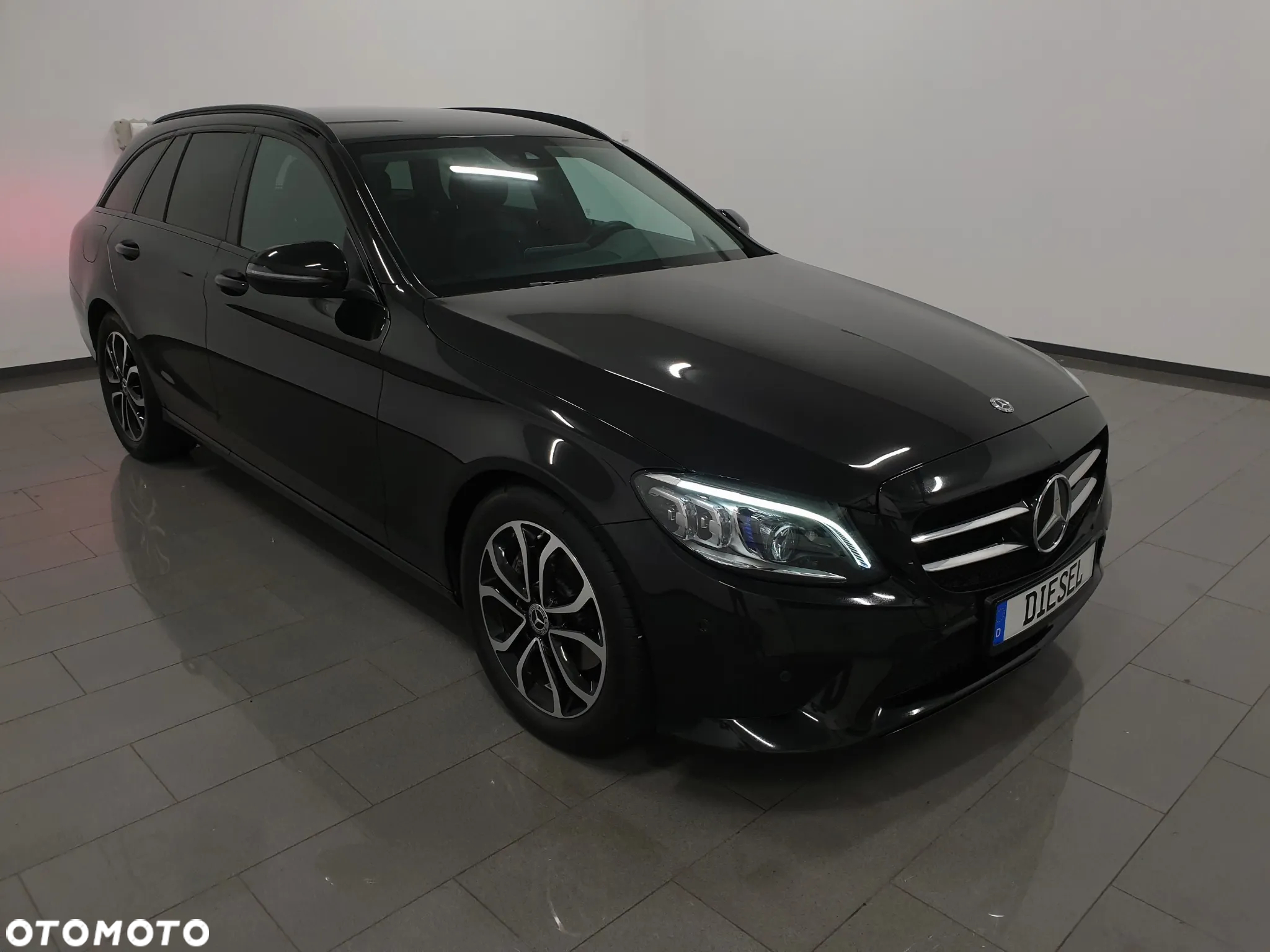 Mercedes-Benz Klasa C 220 d T 9G-TRONIC Avantgarde - 3