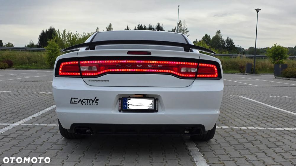 Dodge Charger - 5
