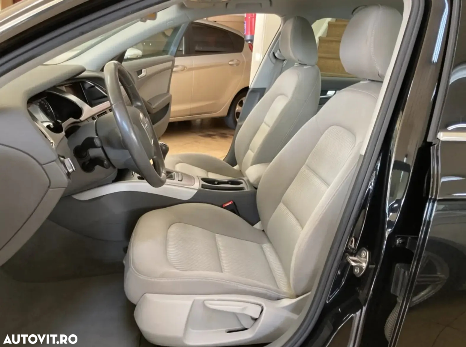 Audi A4 2.0 TDI B8 - 5
