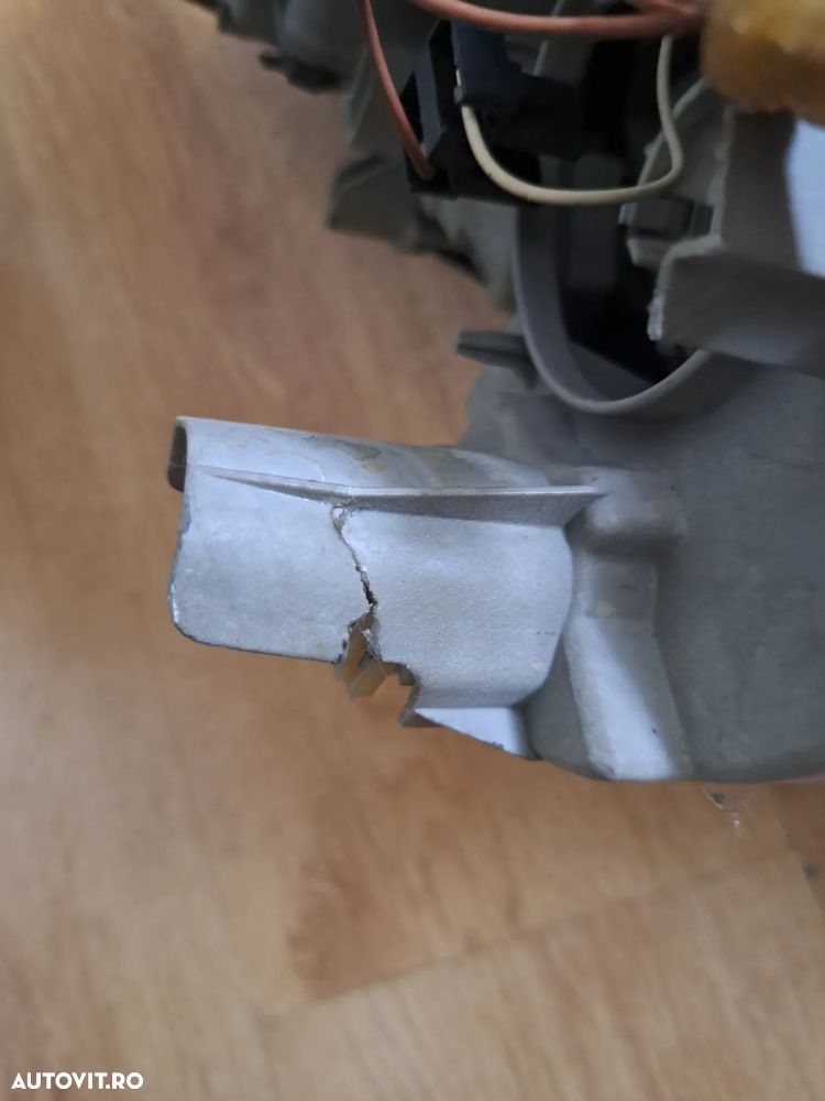 Far Dreapta ( de la masina cu volan pe stanga )Mercedes-Benz CL-Class (C215) / S-Class (W220)  cu defecte-vezi foto  Bi-Xenon (Volan Stanga - LHD) - 7