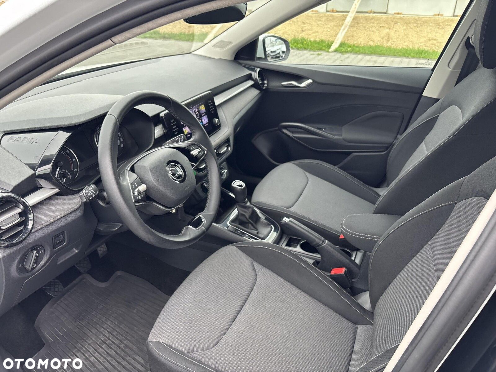 Skoda Fabia 1.0 TSI Ambition - 10