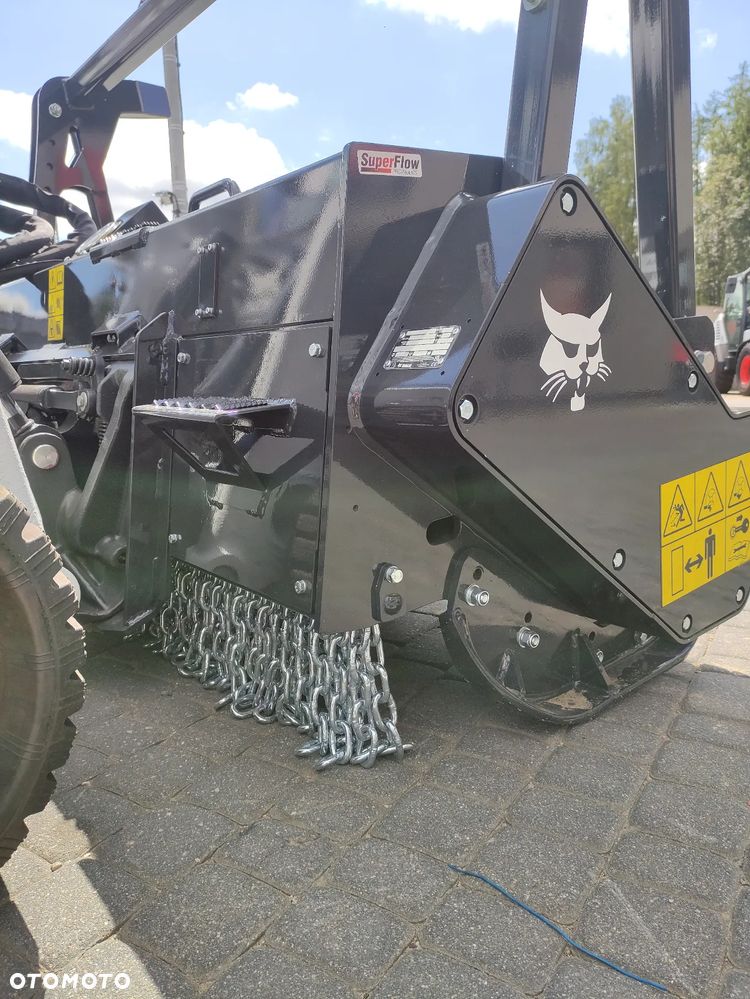 Bobcat Mulczer Forestry Cutter FRC200XT - 4