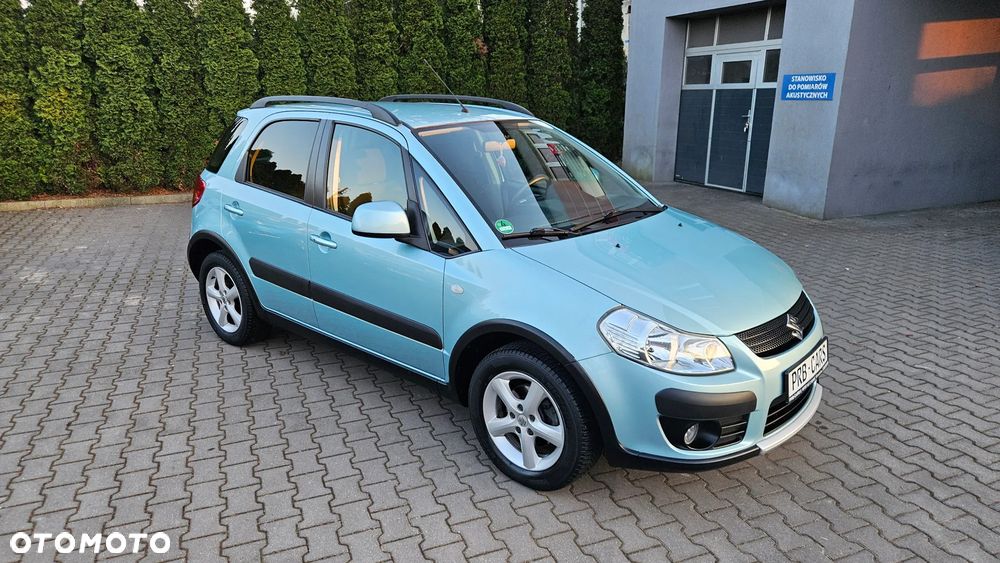 Suzuki SX4 - 1