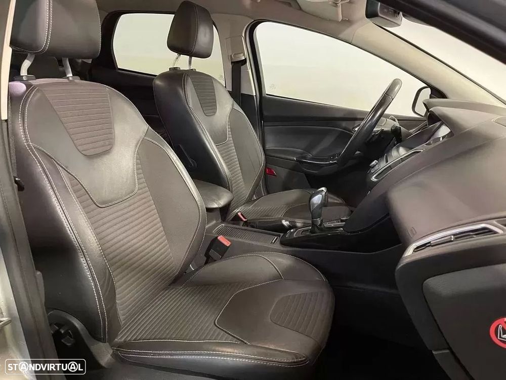 Ford Focus SW 1.5 TDCi Titanium DPS — fotografia 16