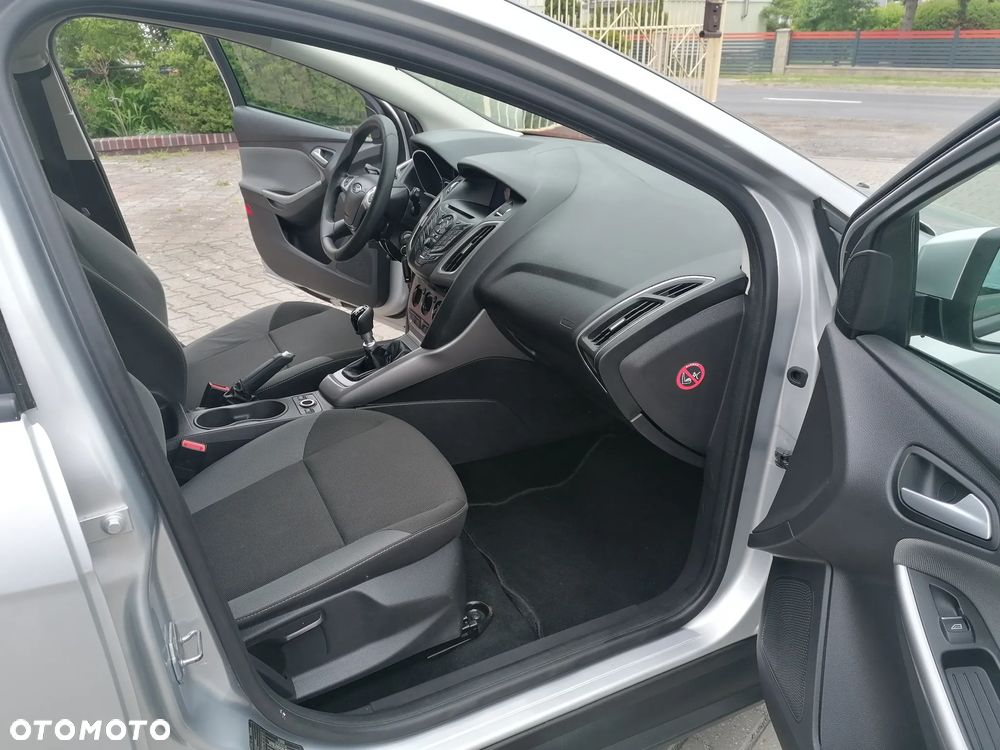 Ford Focus - 17