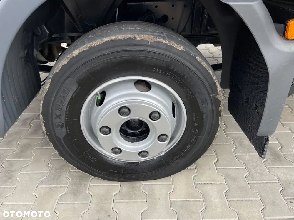 MAN TGL 12.250 TGM E5 skrzyniowy 820cm / platforma / laweta / pomoc drogowa / burtowy / automat / Anglik - 15